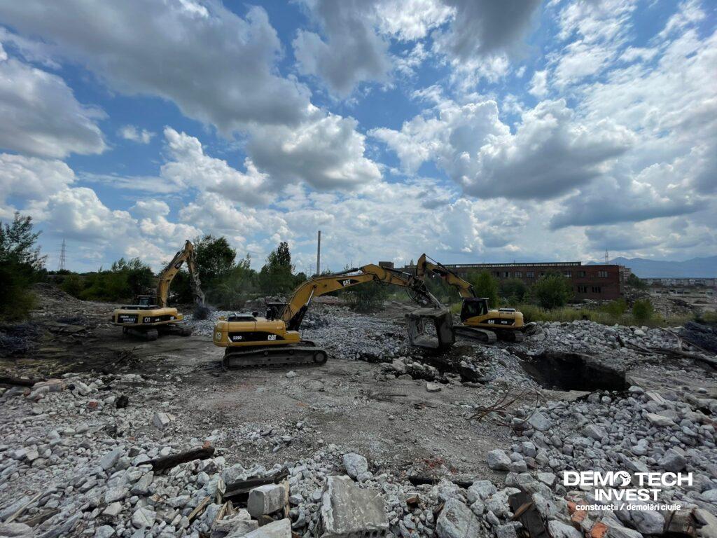 demolare cladiri fabrica MARUB Brasov