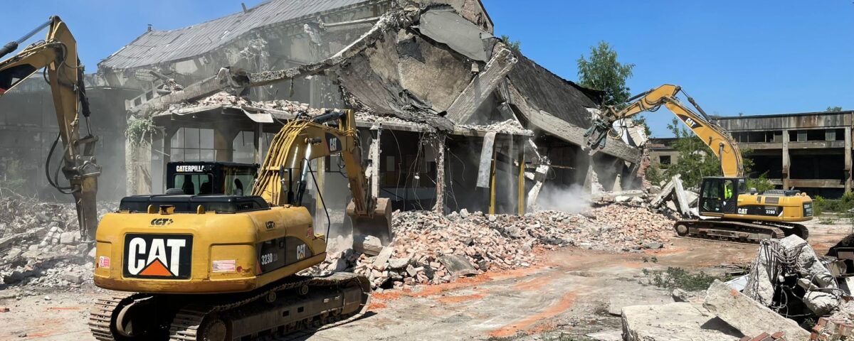demolare cladiri fabrica MARUB Brasov